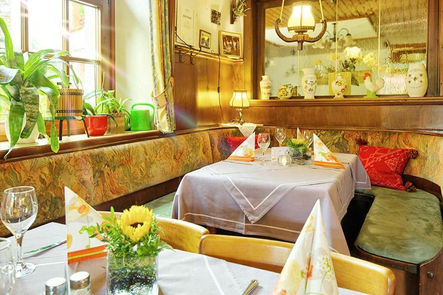Gasthaus Baeren Niederrotweil Екстер'єр фото